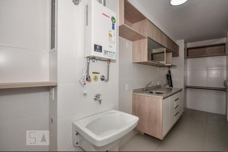Apartamento para alugar com 68m², 2 quartos e 1 vaga Apartamento para alugar com 68m², 2 quartos e 1 vagaCozinha e Área de Serviço