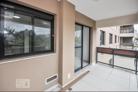 Varanda de apartamento para alugar com 2 quartos, 68m² em Jacarepaguá, Rio de Janeiro