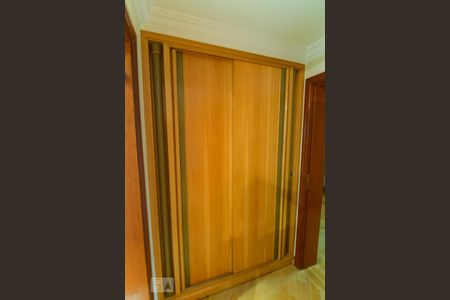 Apartamento à venda com 375m², 4 quartos e 4 vagasSuíte 2