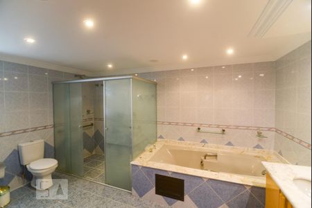 Apartamento à venda com 375m², 4 quartos e 4 vagasSuíte 4