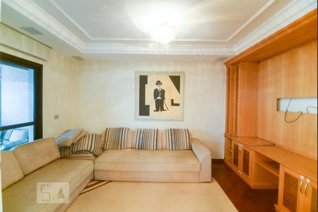 Sala de TV de apartamento para alugar com 4 quartos, 375m² em Jardim Anália Franco, São Paulo