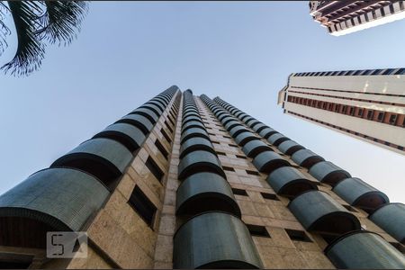 Apartamento à venda com 375m², 4 quartos e 4 vagasÁrea comum