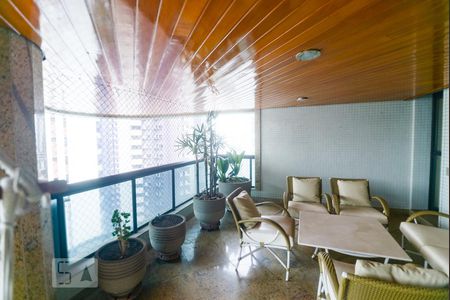 Varanda de apartamento para alugar com 4 quartos, 375m² em Jardim Anália Franco, São Paulo