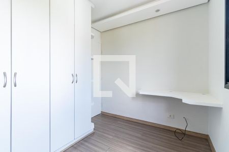 Apartamento à venda com 72m², 3 quartos e 1 vagaQuarto 2