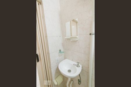 Banheiro de casa para alugar com 2 quartos, 50m² em Pechincha, Rio de Janeiro