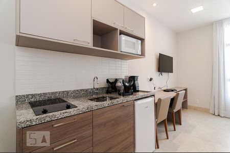 Studio de kitnet/studio para alugar com 1 quarto, 20m² em Centro, São Paulo