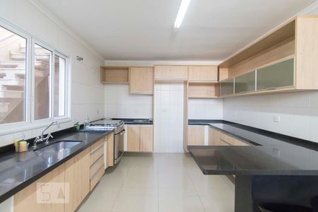 Cozinha de casa à venda com 3 quartos, 260m² em Vila Roque, São Paulo