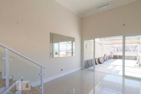 Sala de casa à venda com 3 quartos, 260m² em Vila Roque, São Paulo