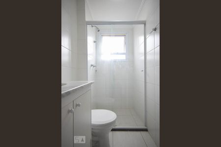 Apartamento para alugar com 55m², 2 quartos e 1 vaga Apartamento para alugar com 55m², 2 quartos e 1 vagaDetalhe do Banheiro Suíte