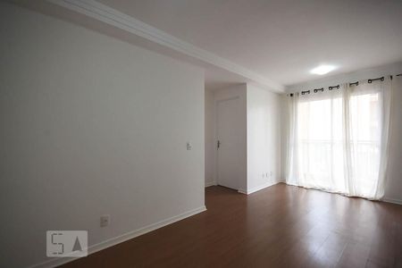 Apartamento para alugar com 55m², 2 quartos e 1 vaga Apartamento para alugar com 55m², 2 quartos e 1 vagaSala