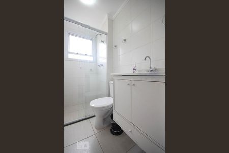 Apartamento para alugar com 55m², 2 quartos e 1 vaga Apartamento para alugar com 55m², 2 quartos e 1 vagaBanheiro
