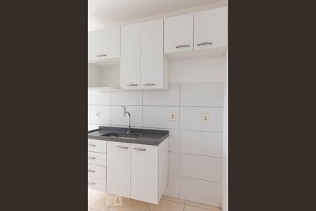 Cozinha de apartamento à venda com 2 quartos, 93m² em Sarandi, Porto Alegre
