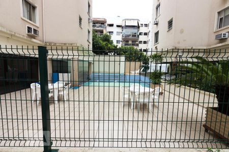 Apartamento à venda com 58m², 2 quartos e 1 vagaÁrea comum - Piscina