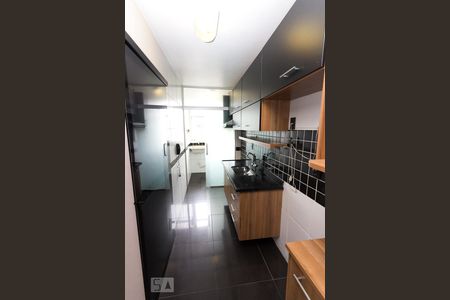 Apartamento à venda com 58m², 2 quartos e 1 vagaCozinha