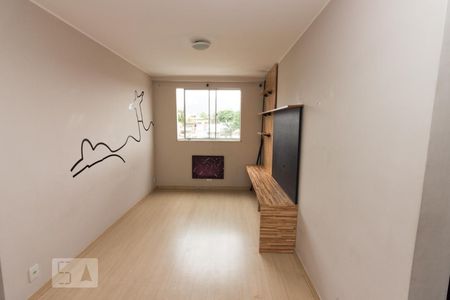 Sala de apartamento à venda com 2 quartos, 58m² em Taquara, Rio de Janeiro