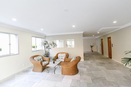Apartamento à venda com 58m², 2 quartos e 1 vaga Apartamento à venda com 58m², 2 quartos e 1 vagaHall de Entrada