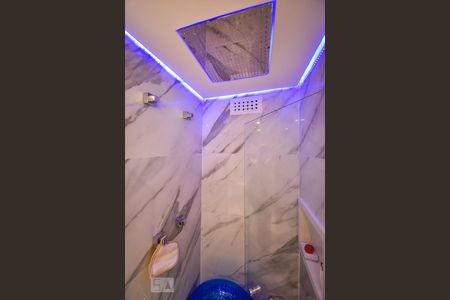 Apartamento para alugar com 57m², 2 quartos e 2 vagasBanheiro