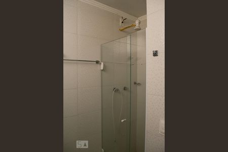 BANHEIRO de casa à venda com 3 quartos, 240m² em Jardim Peri, São Paulo