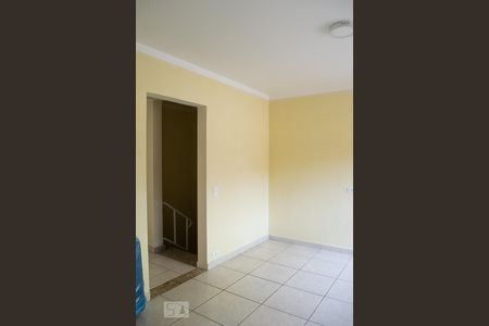 Casa à venda com 240m², 3 quartos e 2 vagasCOZINHA