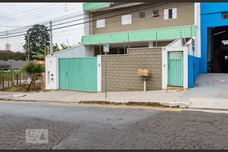 Studio para alugar com 38m², 1 quarto e sem vaga Studio para alugar com 38m², 1 quarto e sem vagaFachada