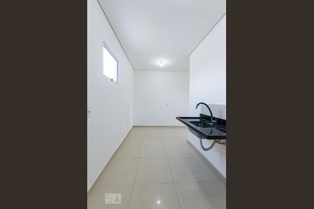 Entrada - Cozinha e Área de Serviço de kitnet/studio para alugar com 1 quarto, 38m² em Jardim Santa Genebra, Campinas