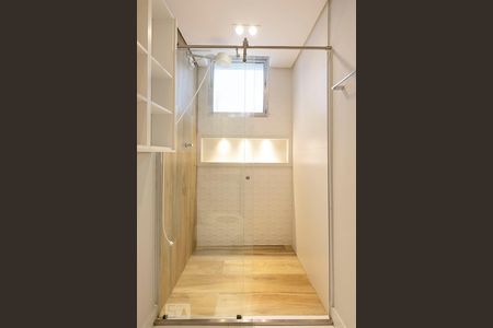 Banheiro de apartamento para alugar com 1 quarto, 40m² em Cerqueira César, São Paulo