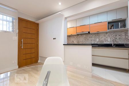 Sala de apartamento para alugar com 1 quarto, 40m² em Cerqueira César, São Paulo