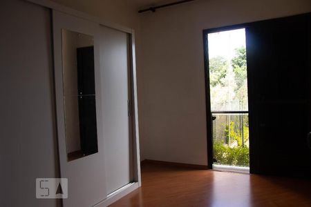 Quarto de apartamento para alugar com 3 quartos, 116m² em Jardim das Paineiras, Campinas