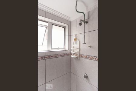 Banheiro de apartamento à venda com 3 quartos, 72m² em Conjunto Residencial Souza Queiroz, Campinas