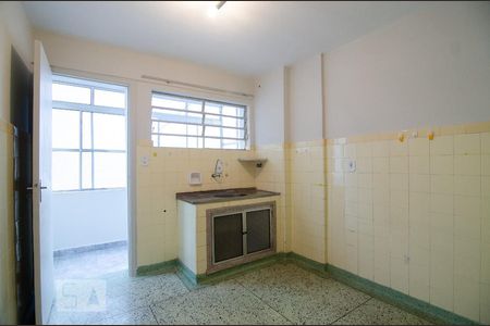 Cozinha de apartamento para alugar com 1 quarto, 49m² em Centro, Campinas