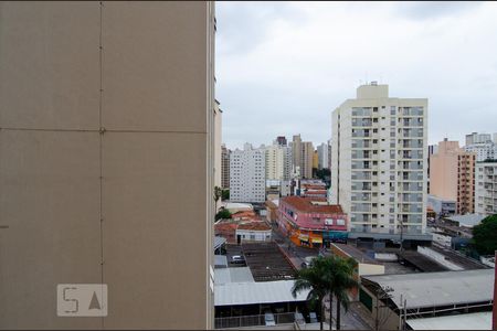 Vista da sala de apartamento para alugar com 1 quarto, 49m² em Centro, Campinas