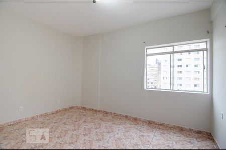 Quarto  de apartamento para alugar com 1 quarto, 49m² em Centro, Campinas