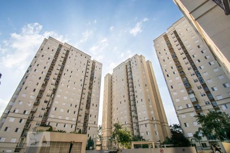 Apartamento à venda com 48m², 2 quartos e 1 vaga Apartamento à venda com 48m², 2 quartos e 1 vagaFachada