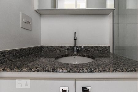 Banheiro de apartamento para alugar com 2 quartos, 48m² em Planalto, São Bernardo do Campo