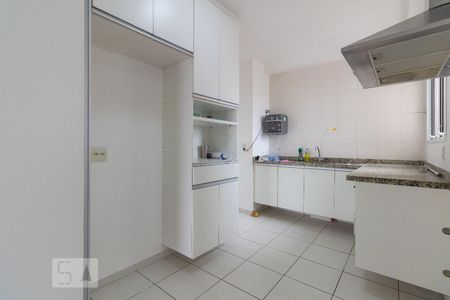 Apartamento à venda com 140m², 3 quartos e 2 vagasCozinha