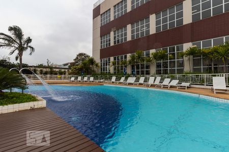 Apartamento à venda com 140m², 3 quartos e 2 vagasPiscina - Condomínio