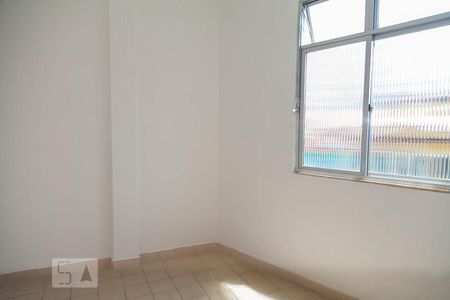 Quarto 2 de apartamento para alugar com 2 quartos, 63m² em Cascadura, Rio de Janeiro