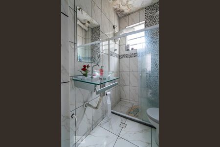 Apartamento à venda com 100m², 2 quartos e 1 vaga Apartamento à venda com 100m², 2 quartos e 1 vagaBanheiro