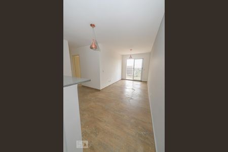 Sala de apartamento para alugar com 3 quartos, 87m² em Jardim Flor da Montanha, Guarulhos