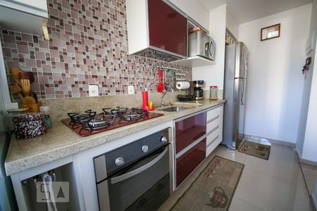 Apartamento à venda com 56m², 2 quartos e 1 vaga Apartamento à venda com 56m², 2 quartos e 1 vagaCozinha