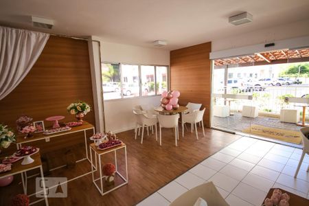 Apartamento à venda com 56m², 2 quartos e 1 vaga Apartamento à venda com 56m², 2 quartos e 1 vagaSalão de festas