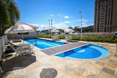 Apartamento à venda com 56m², 2 quartos e 1 vaga Apartamento à venda com 56m², 2 quartos e 1 vagaPiscina