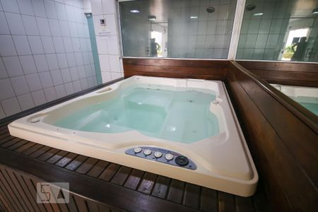 Apartamento à venda com 56m², 2 quartos e 1 vaga Apartamento à venda com 56m², 2 quartos e 1 vagaSpa