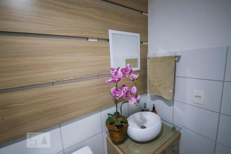 Apartamento à venda com 56m², 2 quartos e 1 vaga Apartamento à venda com 56m², 2 quartos e 1 vagaBanheiro da Suíte