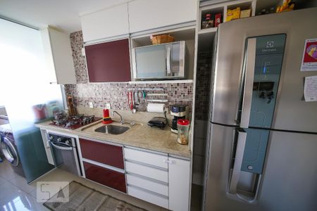 Apartamento à venda com 56m², 2 quartos e 1 vaga Apartamento à venda com 56m², 2 quartos e 1 vagaCozinha