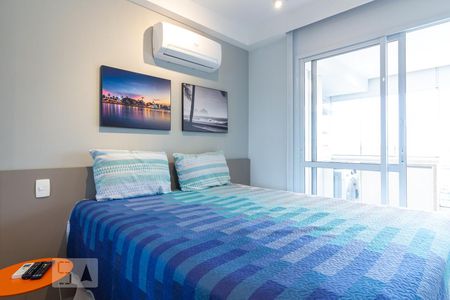 Suíte de apartamento para alugar com 1 quarto, 44m² em Brooklin Paulista, São Paulo