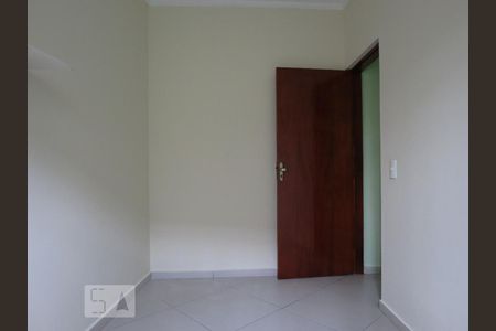 Quarto 1 de casa à venda com 3 quartos, 120m² em Santo Antônio, Osasco