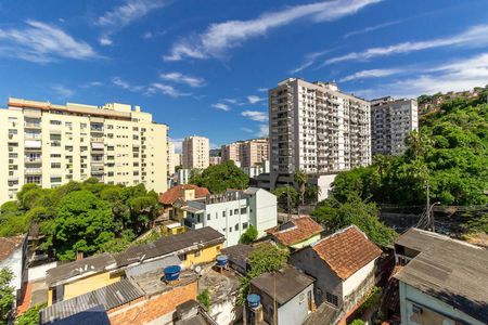 Apartamento à venda com 70m², 2 quartos e 1 vagaVista