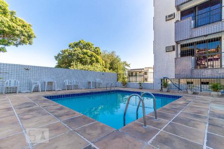 Apartamento à venda com 70m², 2 quartos e 1 vagaÁrea comum - Piscina