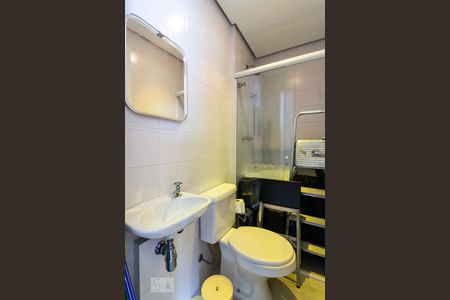 Apartamento à venda com 210m², 3 quartos e 4 vagasBanheiro de Serviço